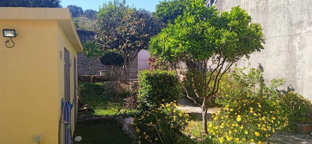 Casita Con Terreno A 10 Minutos Del Centro De Vigo Villa Moaña Eksteriør billede